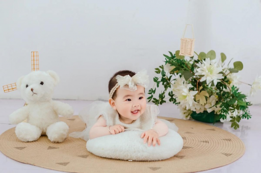 沙河宝宝三个月翻身 沙河宝宝三个月翻身