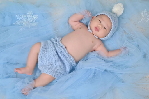 沙河摸孕妇肚子沾喜气